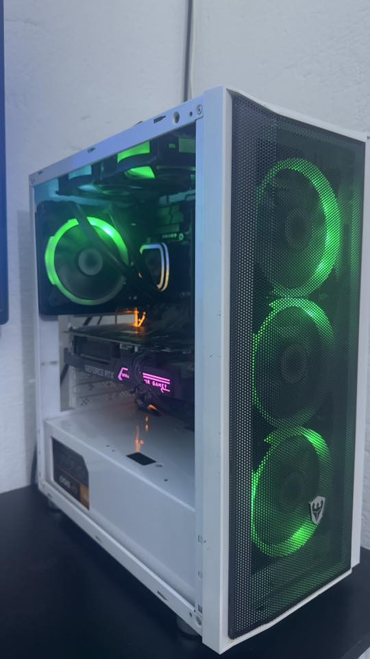 السلام عليكم 
شتردون بعد💎
الاسعار تصعد ونبيع بالمناسب
تجميعه كيس فقط 
نضافه 100% وجاهز للوناسه
السعر قفل ((((((650 الف )))))))
رجائاً اقره للاخير كل شي موضح
العنوان : البصره وتوصيل متوفر فقط عند دفع عربون رصيد 
واتس اب : ***********
نبلش بالمواصفات
الكيس
 ———
•المعالج (CPU)💿
Core I7  9700 f
———
•تبريد المعالج
مبرد مائي من شركة 
CoolMASTER
———————-
•المذربورد (M.😎
Z 390U—GIGABITE
———————-
•كارت الشاشه(GPU)💿
{MSI}.  RTX 2070 super
 —-> 8 GB
3 Fan
———-
•رام (Ram)💿

2*8=16 GB
Speed ——->2666
————
•الهارد (HARD)💿
1- SSD =256 GB
2-HHD = 1000 GB
————
Power supply• 
650 W
———————-
الكيس(Case)
6 Fan rgb
———————————————

