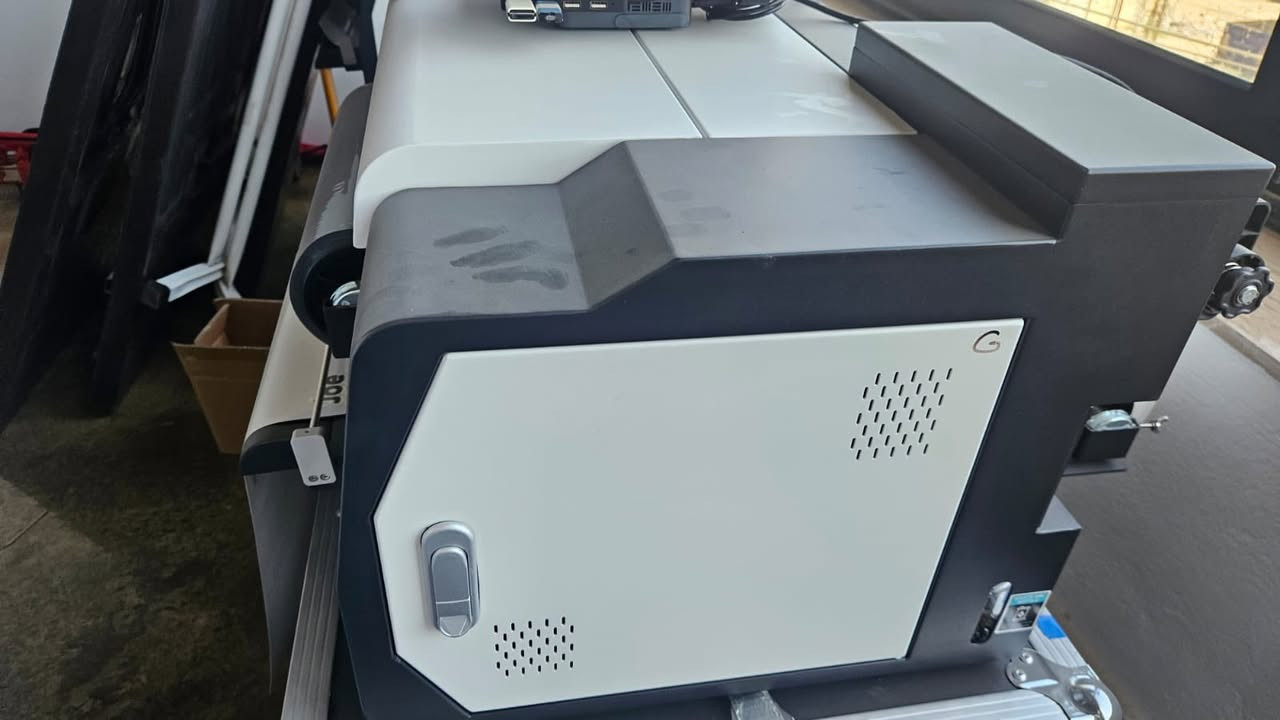 للبيع طابعات UV DTF احترافية
العدد : 5 طابعات

🔹 الموديل: Procolored VF13 Pro

🔹 النوع: UV DTF Printer

🔹 حالة الطابعة: جديدة وجاهزة للعمل

🔹 تطبع ستيكرات UV DTF عالية الدقة بألوان قوية وثابتة

🔹 مناسبة لمشاريع الطباعة والإعلانات والهدايا والدروع 

والأكواب والعطور والعبوات والزجاج والمعادن والبلاستك

كاملة مع كل ملحقاتها والالوان 

مميزات الطابعة:

✅ طباعة ملونة عالية الجودة

✅ طباعة ستيكرات جاهزة للنقل على أغلب الأسطح

✅ مناسبة للإنتاج التجاري والمشاريع الصغيرة والمتوسطة

✅ دقة طباعة احترافية

الطابعة مناسبة لكل شخص يريد يبدأ مشروع طباعة UV DTF أو يوسع شغله الحالي.

📍 الموقع: بغداد - حي الجامعة

📞 للاستفسار والمشاهدة 

***********
