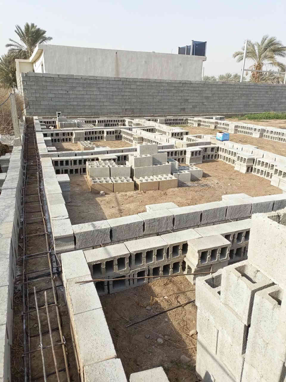 نشتغل رباطات تصفيط بلوك أو تسليح أو صب نجاره بيتونات صحيات خزانات تصليحات للاتصال ***********
