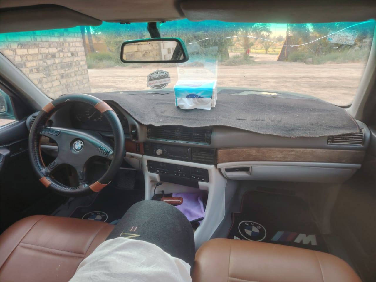 گير او محرك شرط تخم تاير باتري
مصبوغه عام جماليه بدون ضربه 
سياره بأسمي مشروع وطني سنويه 2028
عنوان ديوانية الحمزه الشرقي السعر 45
او بيها مجال *********** حمزة, القادسية
