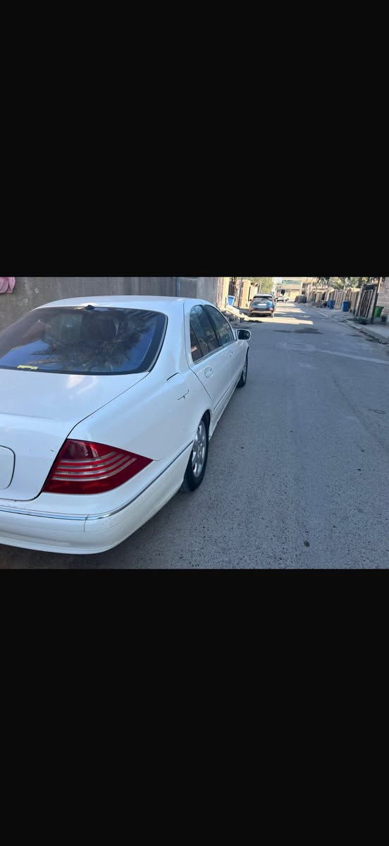 سلام عليكوم مارسدس ام عيون متوم طبق الصل  2004 كفاله من كلشي ماعده بلجاملغ واضح كدامك بيع مستعجل اني مكلف بل نشر رقم صاحب سياره ***********
