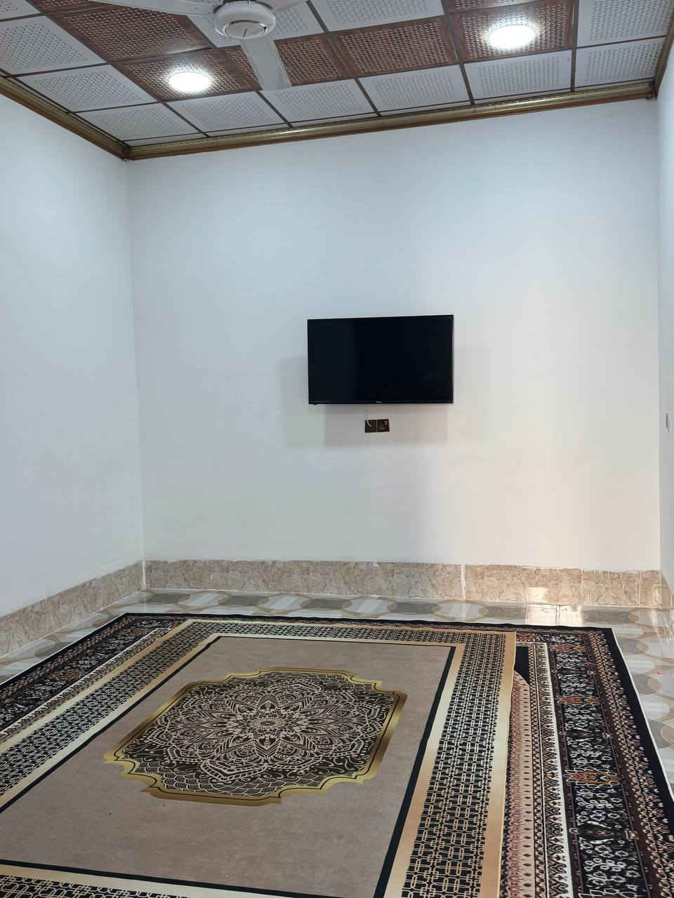 سلام عليكم للبيع بيت 🏠100متر مربع خدمات كامل كهرباء ماء تبليط عنوان كركوك  فرع صيدلية الغدير شارع الرئيسي تواصل ***********
0787 199 4653
