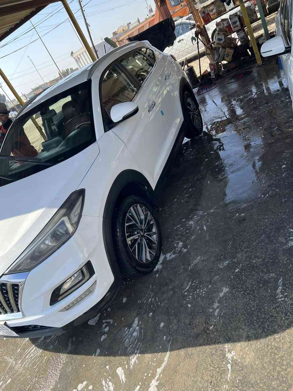 سلام عليكم توسان 2020 خليجيه فول موصفات بيه 3 قطع صبغ بدون دوخل مكينه كير حداديه تخم تاير كله كفاله سعر 163 مكان دوانيه ***********
