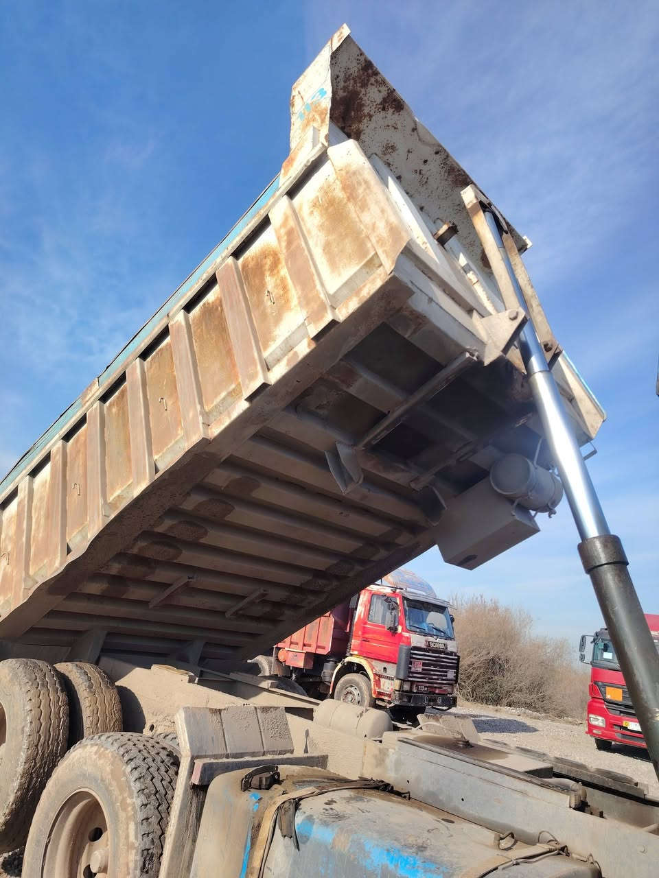 بودي سكانيا للبيع جك نظيف والبودي نظيف للاستفسار الاتصال على الرقم التالي ***********
