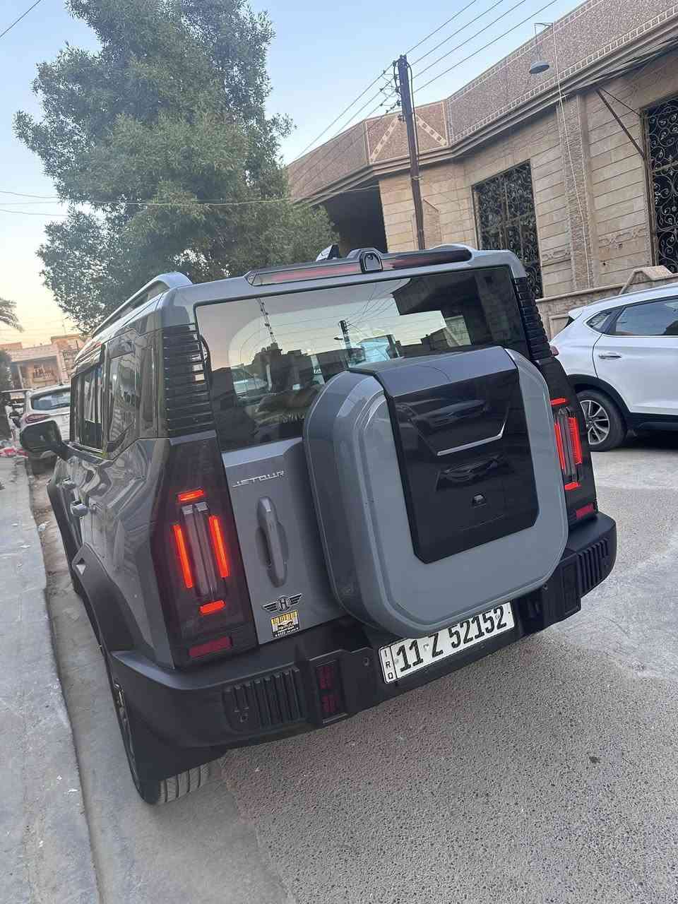 سلام عليكم جي تو 2025 
خليجي ضمان شركة هارمن ضامن مليون الف كليو  السيارة أربع كاميرات📷 ماشي20
السيارة كفاله عامه من كلشي 
عل وضعه الشركة 
مواصفات السيارة بصمة تشغل عن بعده 
شحن واير ليس 
كشن كهربائي 
شاشة ايباد 
شاشة ويز 
فتح سقف بانوراما 
رادر امامي رادر خلفي رادرت جنبيه 
سيد بربيك بصمه 
5 تحمكة انضمات قيادة 
نقطه عميه 
مرايه شفط 
وبعد بين مواصفات اكثر 
المكان السيديةالسعر38400 عراقي والسيارة باسمي
الرقم ***********
