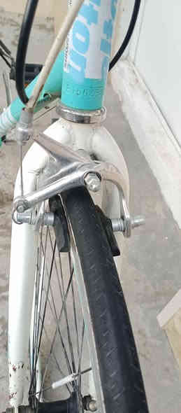 رود C700للبيع
ماركة Alton
معدنة المنيوم 
حجم 27
مجمع بولبرن 
كير امامي 3سرع 
كير خلفي 7سرع 
بريك امامي وخلفي 
نضافتة 95٪
سعرة 120وبي مجال 
مكاني بغداد الزعفرانية 
***********
