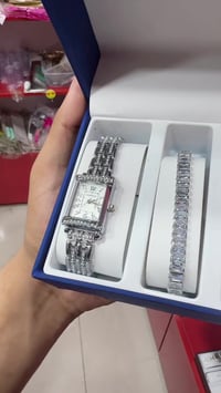 لمسة لوكس • إكسسوارات فخمة • هدايا فالنتاين