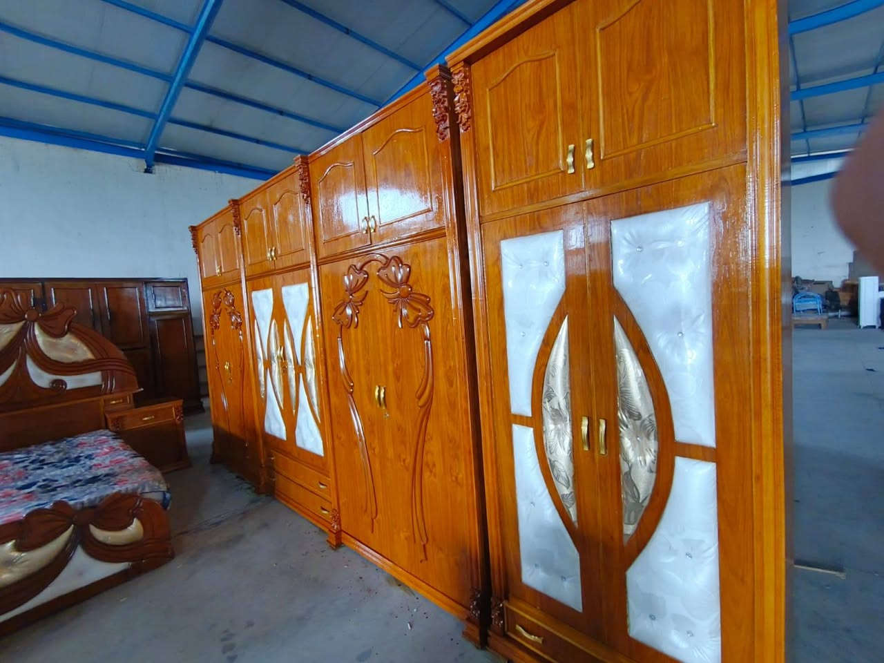 السلام عليكم..💯📢
غرفه 6 ابواب 🪬صاج داخل وخارج شغل حطاطه..5 ملم 🎗️
نظافه %100.فول 1/1.....ما احجي📣 وبيش مسويه...بيع & مراوس.& اشتري ..شراي يتصل📞.***********.& واتساب📱/***********..يوجد توصيل.🛻
