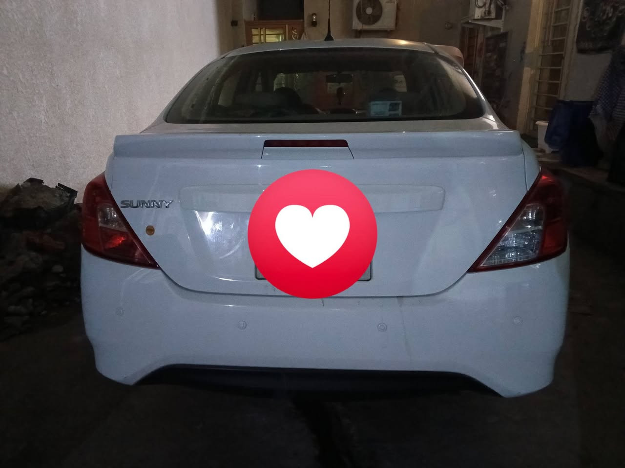 سلام عليكم نيسان هندي للبيع لموديل 21 السياره كفاله عامه بيه مجرد بارد ولباقي كفاله عامه سياره جاهزه من كلشي تخم تاير حداديه رقم اربيل السعر 110وبيه مجال الستفسار وتساب ***********
