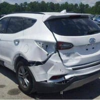 سنتافي للبيع ٢٠١٧ أمريكي بدون ايرباك بدون معجون حادث جدآ بسيط خلفي فقط...