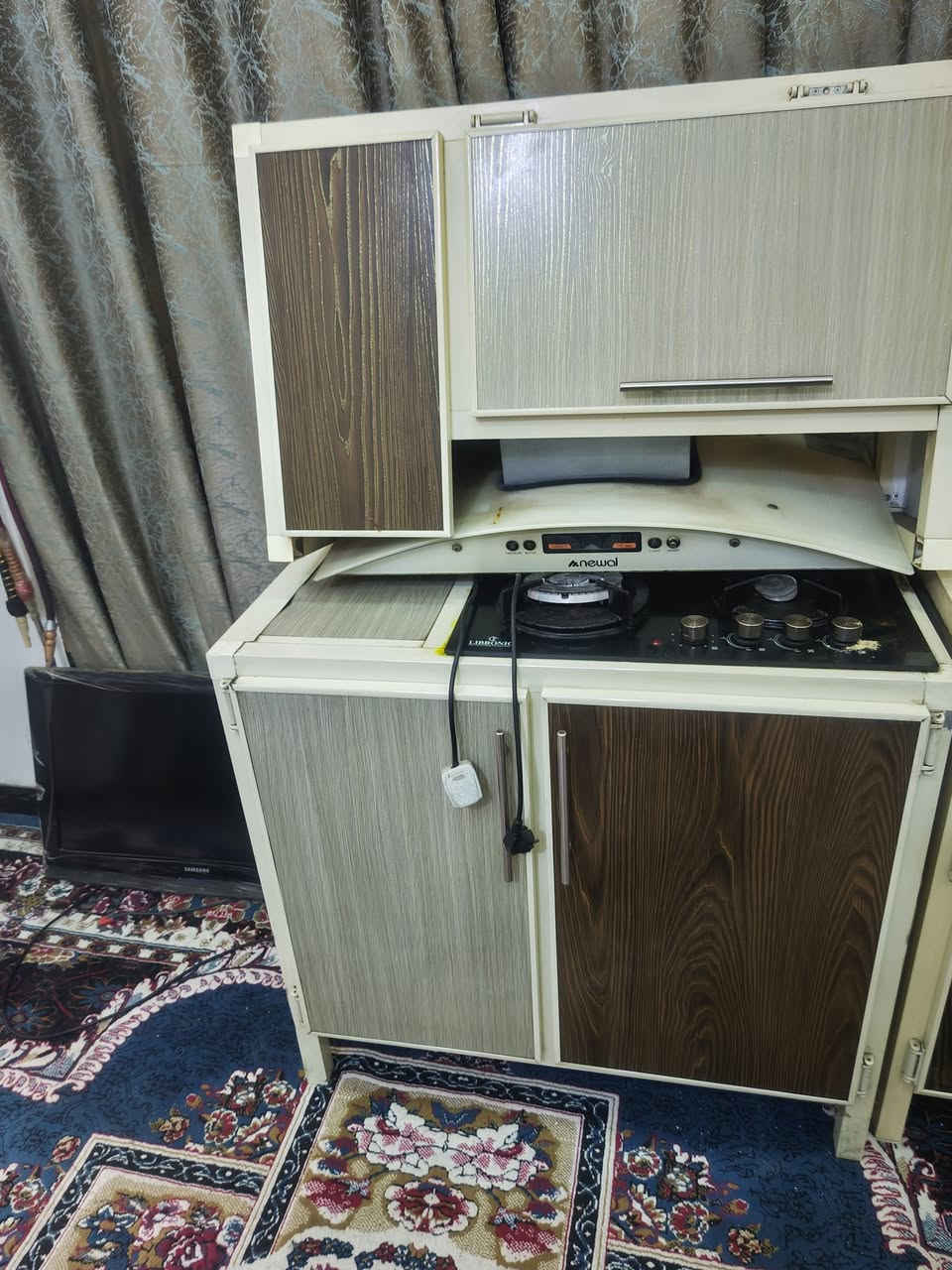 سلام عليكم للبيع متر وملحق مرشحة متر مع المرشحة/مع طباخ مستخدمات قليل/سعر ١٧٥الف/***********
