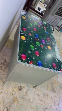 ميز مكتبي • حديد • ١٣٠×٧٥سم