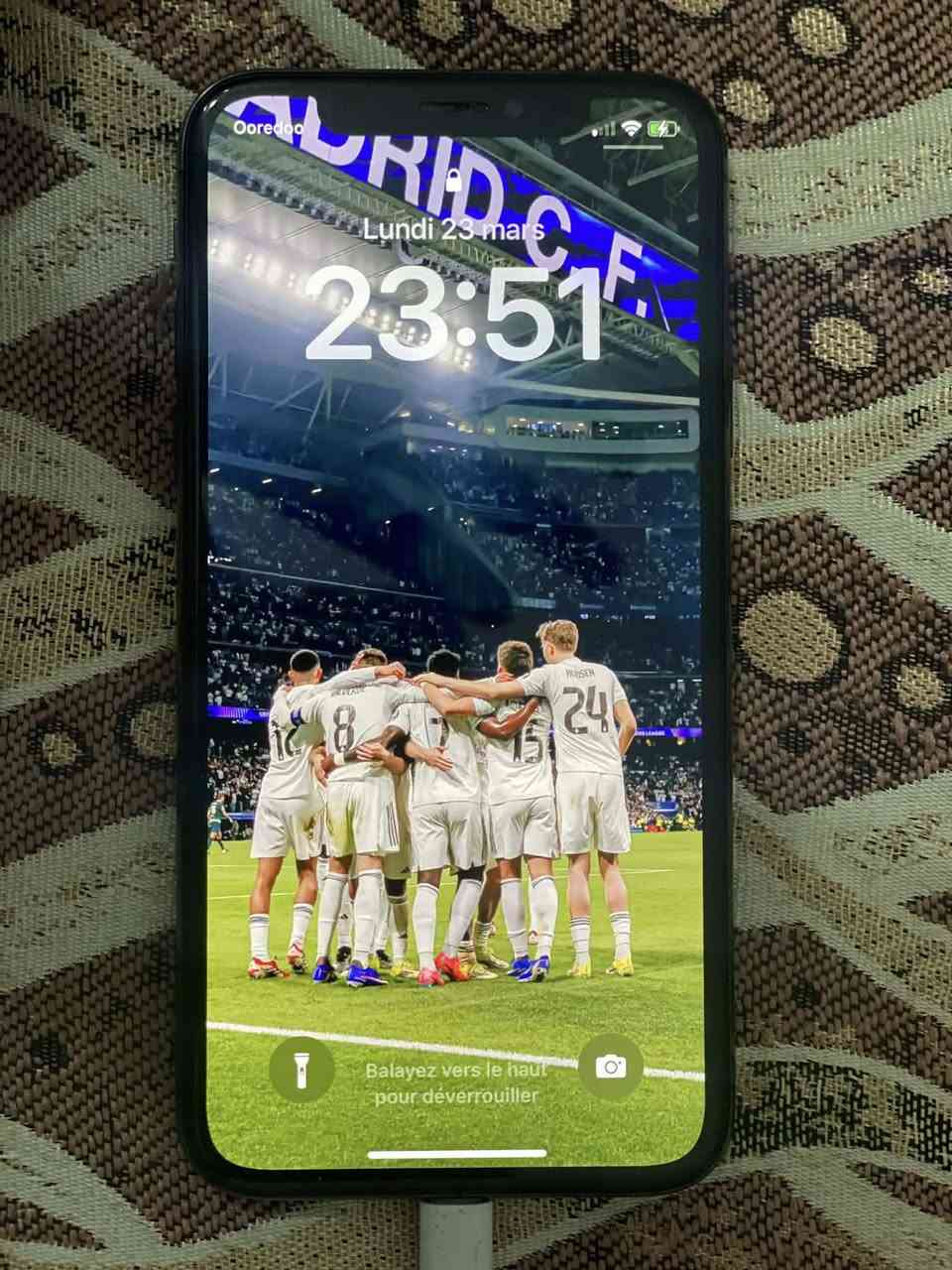 Khawti andi iPhone x nbdl b blay 4 .li serye yb3tli


**إذا كنت صاحب هذا الإعلان وتريد حذفه لأي سبب، رجاءا أرسل رسالة إلى الدعم الفني**