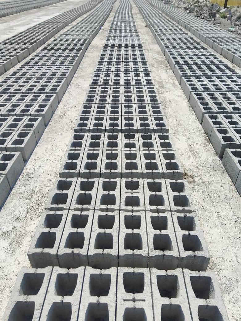 ٠يوجد بلوك (قلاب)درجة اولى طريق الباوية سعر(1000) بلوكة  ب450 الف مطروح بالمعمل توصيل كافة مناطق  ديالى  وبأسعار مناسبة  للتواصل عل الرقم أو الوتساب 
***********
