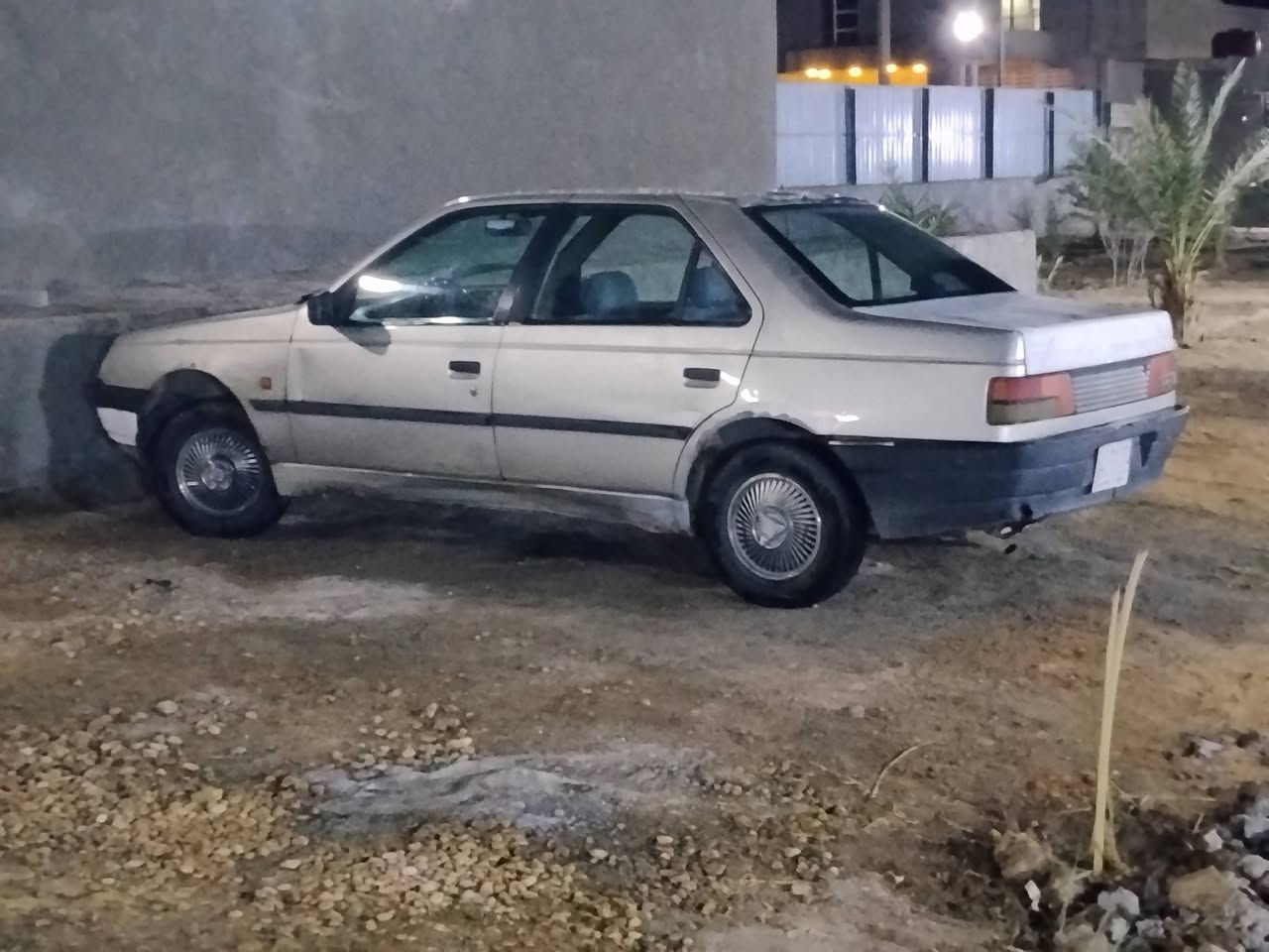 السلام عليكم بيجو روى موديل 9 رقم نجف مشروع وطني بسمي سنويه 27سياره حلوه ومرتبه كلشي بيها شغال لبيع أو مراوس ب سايبا..***********
