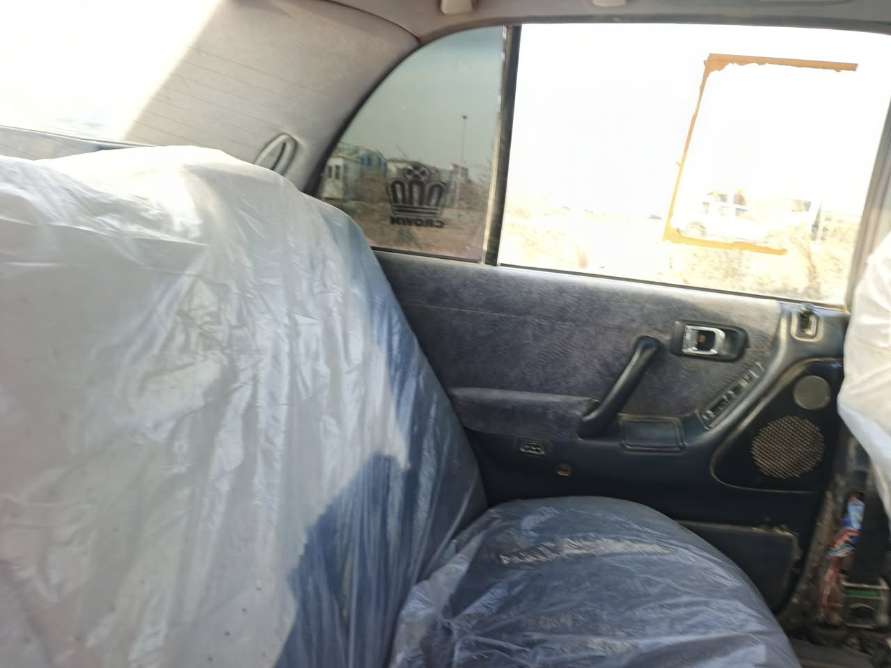 السلام عليكم ارنب للبيع موديل ٩٥گير ومكينه فيفيتي اثنين ونص فيشه وحده جدد تخم تاير حداديه كهربائيات شغاله كلهه السياره جاهزه وحلوه غرفتهه حلوه نقص السياره فقط تبريد رقم بغداد سنويه ل٢٧ وللعلم بيهه گصة قماره السعر ٤٥وبيهه مجال مكاني بالشطره *********** مراوس حسب القناعه ماكو مشكله
