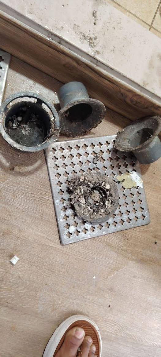 تم و بفضل لله.. تم تنضيف وتعطير شقه الاخ الراقي ( حسن المحترم ) #بلوكB3 عماره 316  مساحه 120 متر .. مدة العمل 9 ساعات  امنياتنا و دعواتنا للاخ حسن ان يجد الخير و السعاده في سكنه الجديد .. تحياتي لكم الاستفسار مراسله الصفحه او اتصل على الارقم📞 ***********
