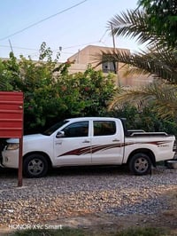 هايلوكس • ٢٠١٤ • كويتي