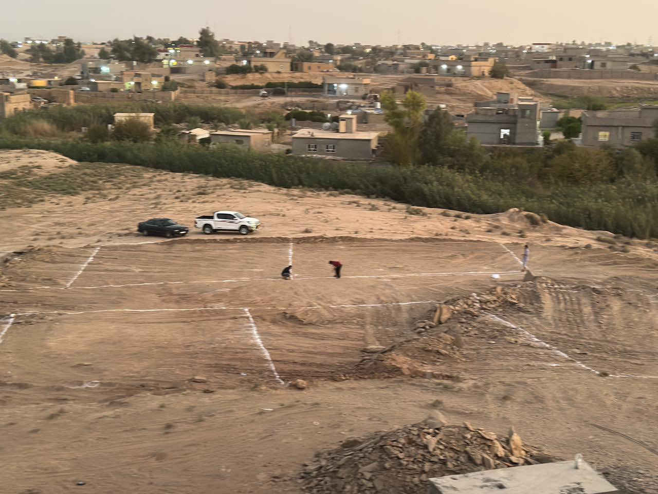 قطع  ارض للبيع العدد 4 قطع باقي
مساحه القطعه 200 متر 
العنوان : بعاجه الحارة الفوك
قطع زراعي 
واصل ماءً وكهرباء 
رقم الهاتف
***********
***********
