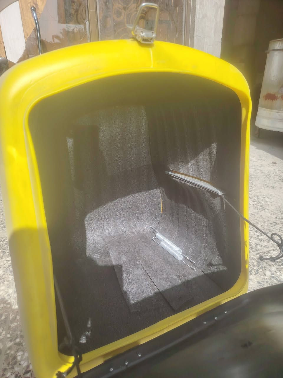 السلام عليكم صندوق حجم الكبير مامستخدم جديد الله شاهد
عنوان الشعب ***********
