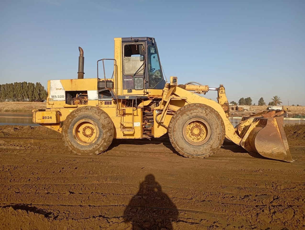 للبيع او مراوس بسياره كوماتسو موديل 98 حجم 320 كفاله عامه جاهز من كلشي حالين بالعمل مكينه كير كفاله دفع رفع مكينه جاهزه ستفسار ***********
