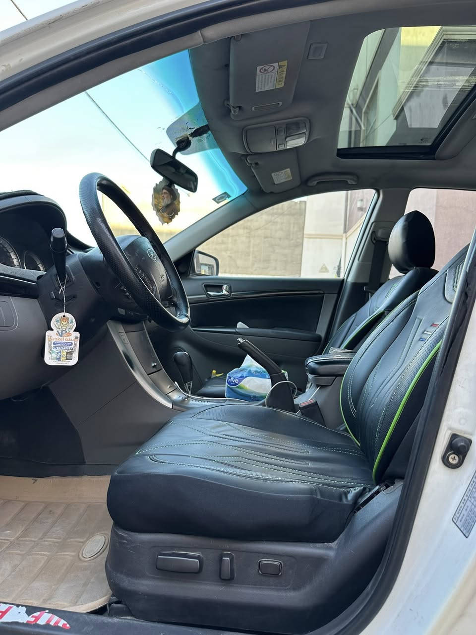 سوناتا 2009 وارد كوري 
متجايه صفحه وحده 
فول مواصفات فتحه تحكم ستيرن كشنات تدفئة برده خلفية تبريد بيانو مكفوله شاصي ولغود السعر 90 وبيها مجال السياره ب اسمي العنوان النجف الاشرف (غير متواجد على الانترنيت)
***********
