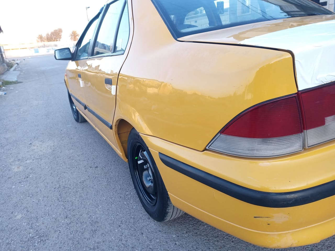 سمند موديل ١٠ سياره جاهزه بمعنه الكلمه محرك لاصرف ولاتبخير صدر أمامي وخلفي جديد تخم تاير جديد تبريد ثلج دوشمه عام رقم جديد دولي بغداد مابيهه اي ضربه وتبديل ففط صبغ بلباب وره السايق مكان السياره بغداد السعر ٣٣ وبيهه مجال قليل ***********
