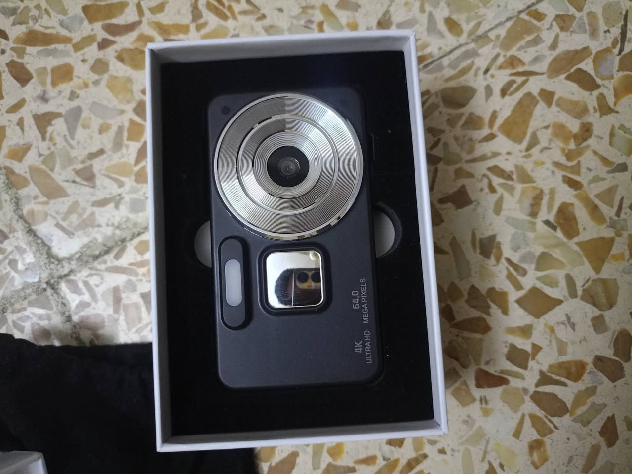 السلام عليكم كامرات شلعه وحدا 30 قطعه 
متوفر كامرات للبيع شلع 30 قطعه سعر القطعه 45 الف شلع شرط الشغل مابيع قطع لان شلعا وحدا شي يشيل شي اقل وحدا بيهم تسوا اكثر من هذا السعر بس متوازي توصيل موجود رقمي *********** وتساب ***********
