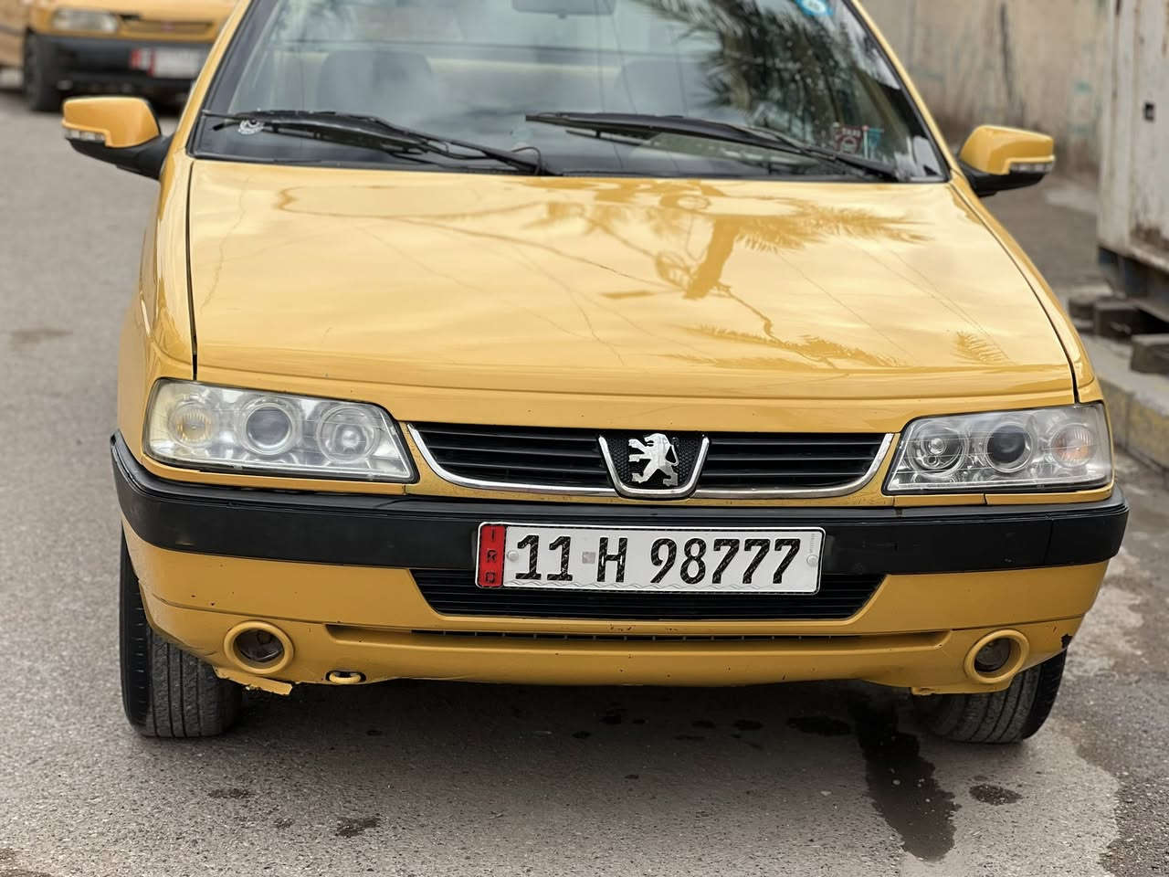 سلام عليكوم.  لبيع. بيجو  روى 405.   مديل 2016.      سيارة بسمي. رقم. نكليزي.  مكينة اوكير.  مكفولات. صدر مامي خلفي. جديد. تخم تاير جديد. تبريد تتفئة. كلهة شغالة. مكفولة من لحادث  بيهة بس.  طخة خفية بل. جملغ خلفي شبر. غيرهة مكفولة مكان بغداد كمالية.  السعر.  43 وبيهة مجال. الستفسار ***********
