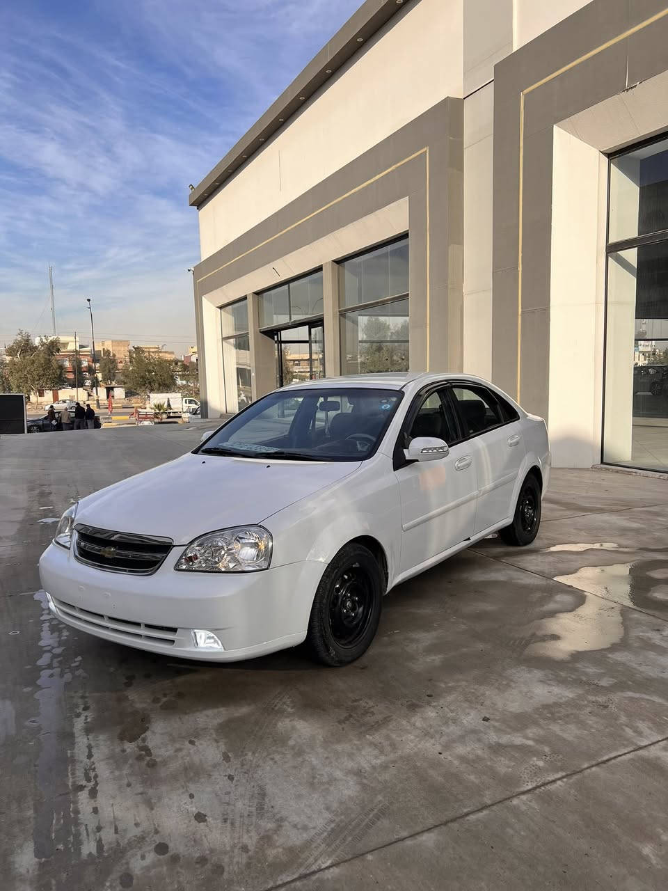 السلام عليكم  اوبتره 2011
كلين بدون ضرر بيها جاملغ امامي رش فقط 
محرك و كير شرط
طخم تاير جديد 
رقم نينوى انكليزي ب اسمي 
كوبون بانزين 
وموصفات الاوبتره معروفه 
السعر 89 
رقم التواصل ***********
