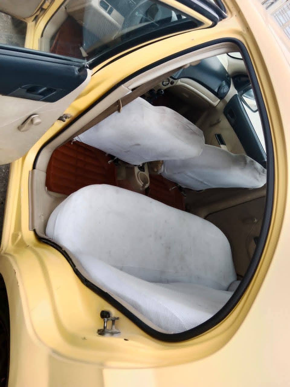 سلام عليكم  افيو مديل 2010 صفره شركه العامه سياره جاهزه كيرعادي  مكينه 1400تخم تاير حداديه  تدفئه تبريد كهربائيات  سنويه مصاقطه  مكاني نجف الاشرف سعر (52)وبيه مجال والي يشوفه هواي  عليه يعبر المنشور ويدعي بل رزق كلشي اكو بل سوك رقم تلفون....***********
