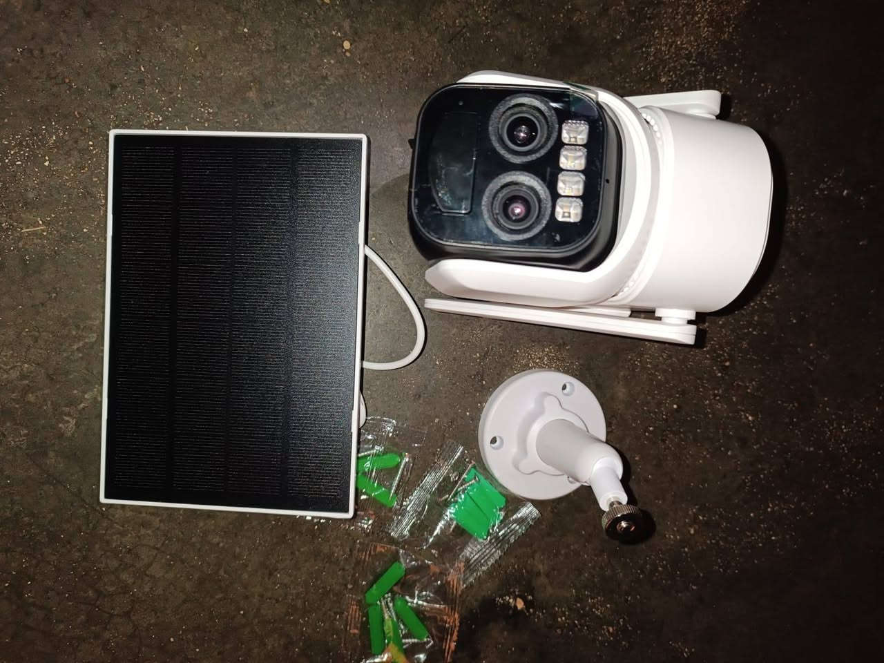 متوفر كامره طاقه شمسيه FHD انطني سعر وبالعافيه


**إذا كنت صاحب هذا الإعلان وتريد حذفه لأي سبب، رجاءا أرسل رسالة إلى الدعم الفني**