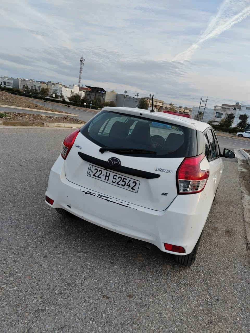 تویوتا یارس 2017 مواسفات se
رەقەم سەنەوی نویە تحویل بەشەرت 
دوو پارجە سوبغ بی داخل پیش پاش کەپس 
گیر مەکینە تەبرید بەشەرت بی عەیبە 
سیارە خاوینە بی عەیبە 
سعر 110$ ماجل 
***********📞
