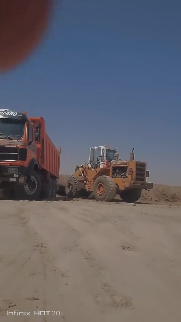 شفل داش تو للبيع   كير مكفول محرك مكفول شاصي مكفول رقم المكينه ذيقار للستفسار اتصل ***********.     ***********
