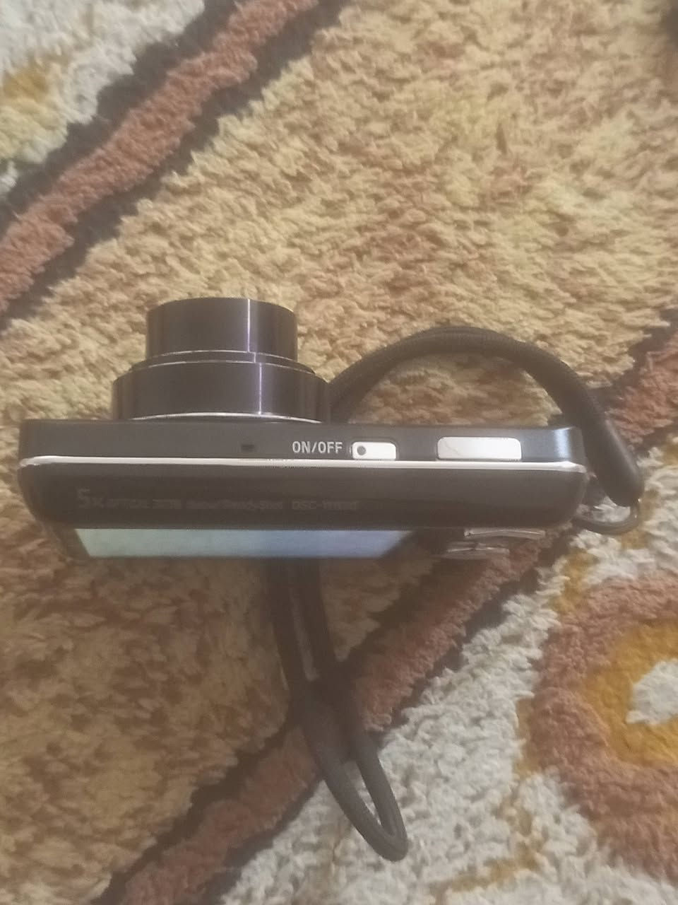 📸 للبيع كاميرا سوني جيب (Sony Cyber-shot W630) الأصليةالحالة: شبه مخزنة بنظافة ممتازة 95%، شاشة وعدسة نظيفة وتعمل بكفاءة 100%.الدقة: 16.1 ميجابكسل مع عدسة Carl Zeiss الفاخرة لصور حادة وتفاصيل واضحة.الفيديو: تصوير عالي الدقة HD 720p مع ميزة البانوراما مكاني بغداد سعر 120 للتواصل واتساب ***********
