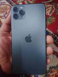 ‏آيفون 11برو ماكس الذاكرة 256 البطارية ￼87 ‏جهاز نظيف نموذج M رقم الها...