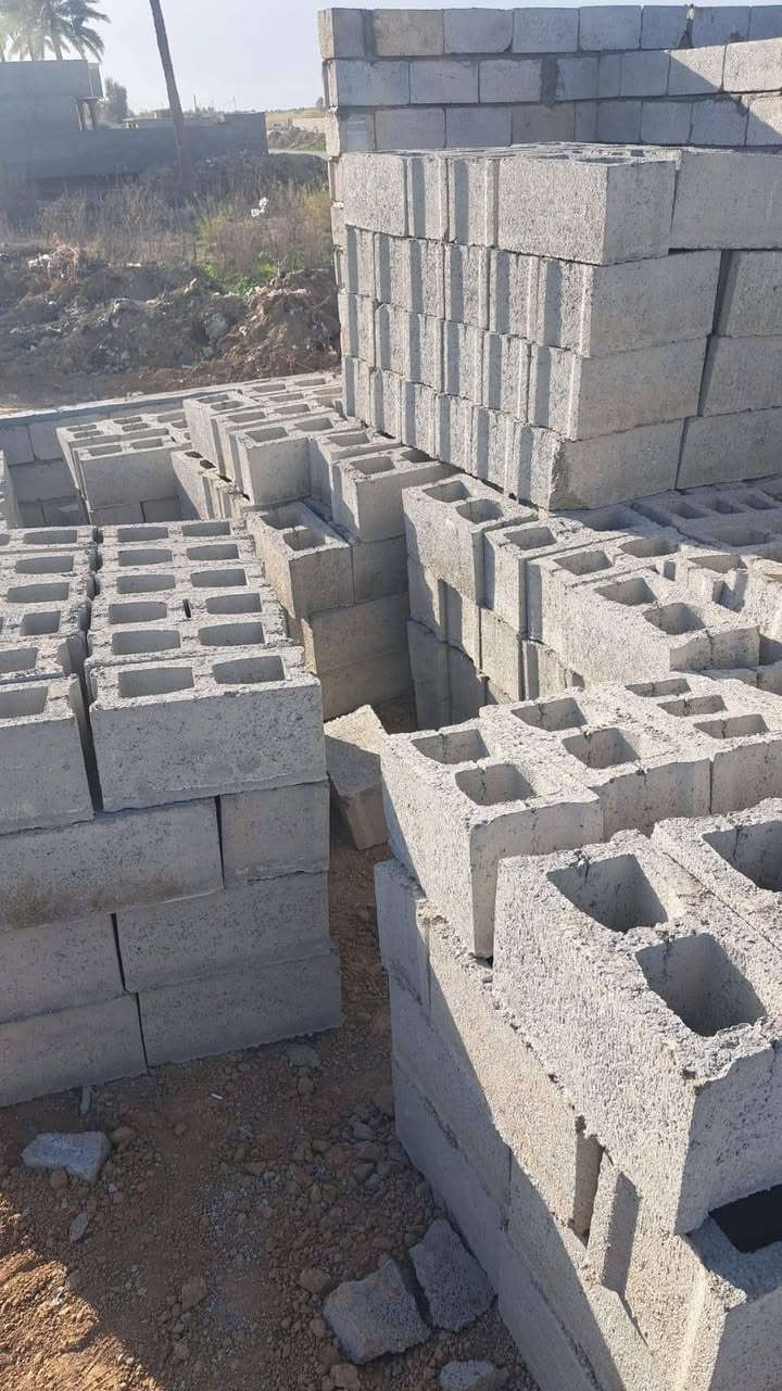 بالقسط والنقد 
عندك دوام وماعندك مجال تبني بيتك احنه موجودين وبأسعار مناسبة وبناء حديث وتصاميم تركيه وبجودة عالية  للاستفسار اكثر الاتصال على الرقم دناه ***********
