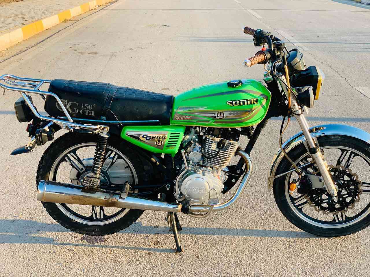 سلام عليكم دراجه لبيع 2025الدراجه خير من الله شوفت عينك كامله مكمله مستعجل على البيع التفيدة يتصل***********مكاني واسط الدبوني
