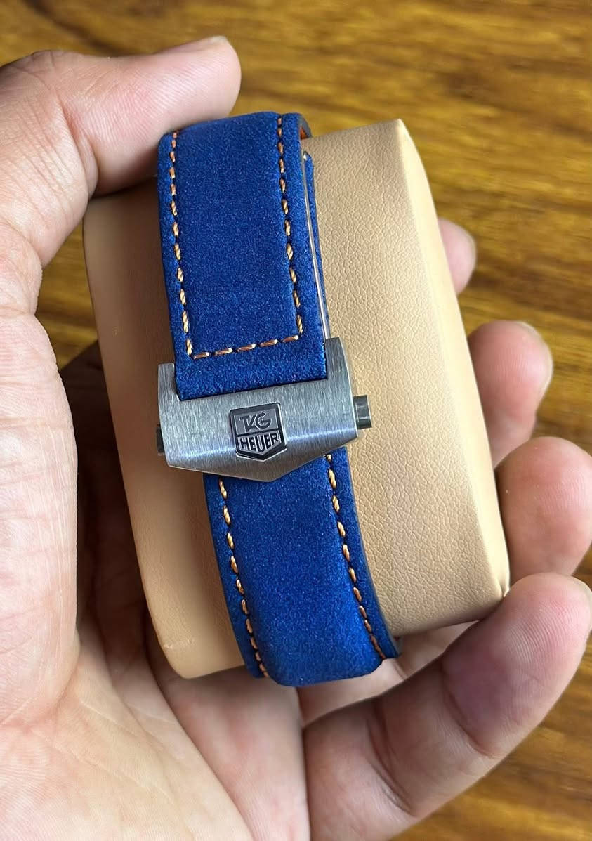 تاك هير قطعه طلعت بل DHL
موديل FORMULA 1
سوبر ماستر مكينه ياباني 
مع كامل الملحقات 
موديل كلش راقي ومميز 
جميع السناتر شغاله 
نضام تصفير وستوب وتش
قفل فراشه جلد طبيعي 
(((مزاد من 50 الف)))


**إذا كنت صاحب هذا الإعلان وتريد حذفه لأي سبب، رجاءا أرسل رسالة إلى الدعم الفني**