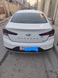 النترا موديل 2020  نوع السيارة خليجي  المحرك 2000 دوش    المواصفات  بن...