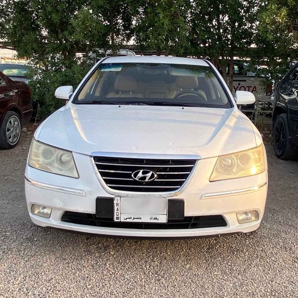 السلام عليكم 
#سوناتا 2009 خليجي 
بأسمي تحويل مباشر 
سياره جاهزه وما ناقصه شي 
محرك 2400 
كير ومحرك مكفولات
صدر تواير تبريد كله جاهز  وما ناقصه شي 
السونار مرفق بالصور 
مكان السياره بغداد
السعر :: 115وبيها مجال 
رقم او واتساب صاحب السيارة
***********

. 
.
