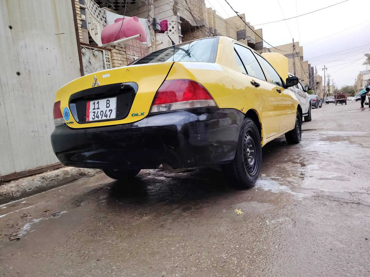 السلام عليكم ورحمة الله وبركاته عندي لانسر اجره موديل موديل 2010   جاهزه كير محرك تبريد شايلين الكتف كامل تدفئه كامله. تخم تاير جديد. نضافه. ٨٠ بل ميه بيهه جاملغ امامي بارد جهه السايق والدواير الخلفيه مصلحات. اعتقد الانسر كلهه هيجي. رقم انكليزي الجديد. بعدني مامحولهه. هيه اعتقد شهرين انته تاخذ صافي. هيه ومرور. دبلات خلفيه جدد كهربائياتهه جطل واحد مابيهن. كامله للاخير. راعيهه عنده وكاله حق التحويل والبصمه من ابوه. جاهزه ويريد تحويل ثاني يوم. مكان السياره بغداد حي اور. *********** وخادم الكم
