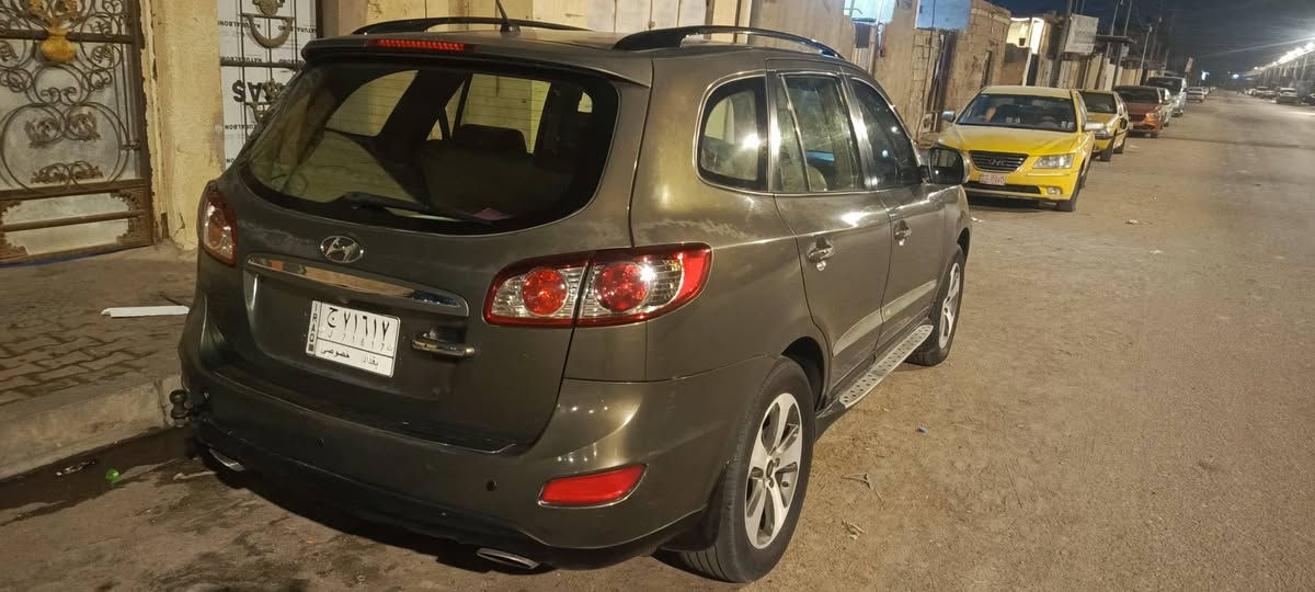 السلام عليكم سنتافي 2007 سياره نظيفه وحلوه مكينه كير تبريد كهربائيات كلها شغاله مصبوغه احزام للمراوس شنو عندك نزل بالتعليق او خاص او بيع 105
***********
العنوان بصره الاصمعي الجديد بااسمي
