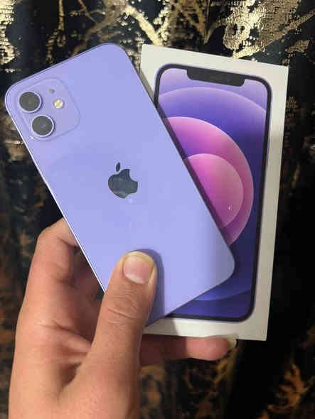 السلام عليكم /ايفون 12عادي ذاكره128التلفون ماستر مامفتوح وتر نظافه95 السعر 375 فقط وتساب***********مكاني بغداد
