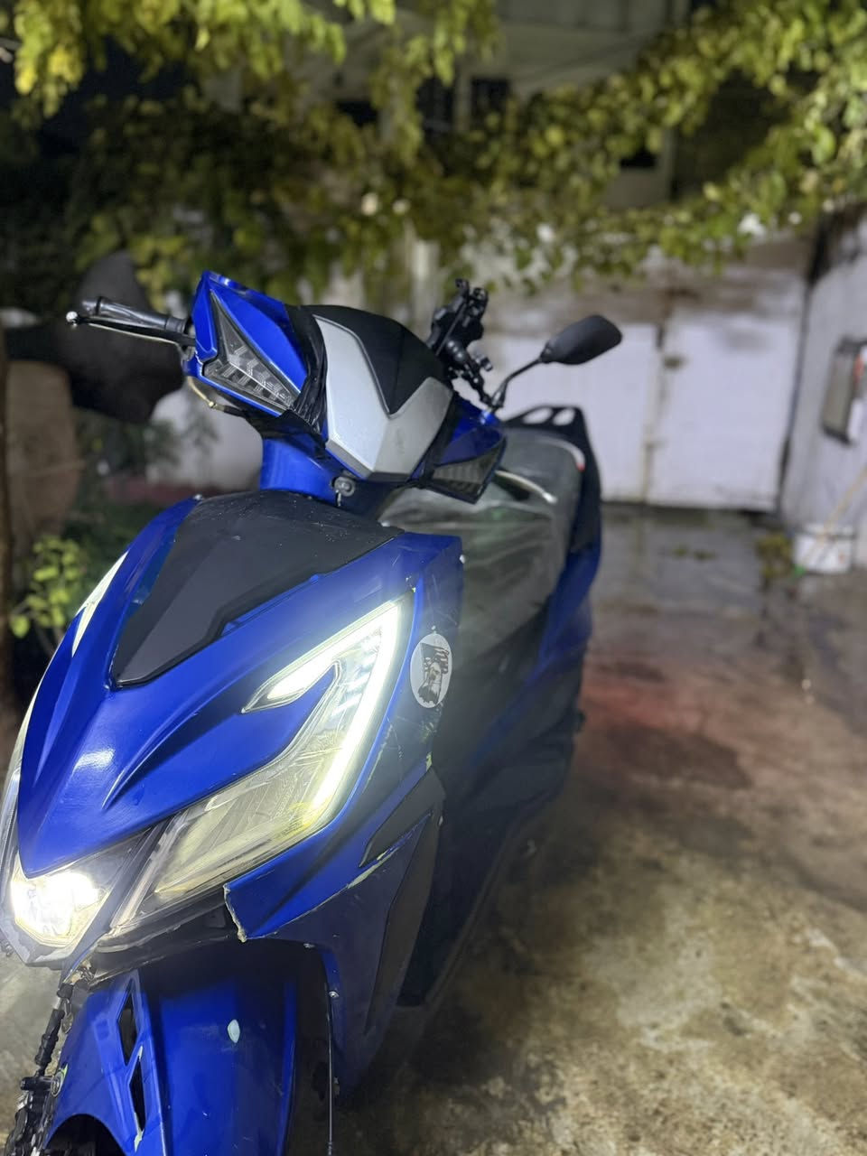 سلام عليكم دراجه ماكس جامبو م2022ياباني محرك مانفتوح شرط الفحص دراجه رياضي خير من الله كهوبائيات شغاله اشاير يمنه يسره لد عالي ناصي بريكات امامي خلفي صلنصه رياضي  FS  دبلات رياضي دراجه نكره سلف مكاني شارع قدس السهر 425 بيه مجال رقم ***********
