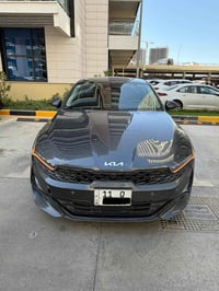 بسعر 155 ورقه بدون قطره صبغ  Kia K5 2023 أمريكي كلين تايتل  مواصفات عا...