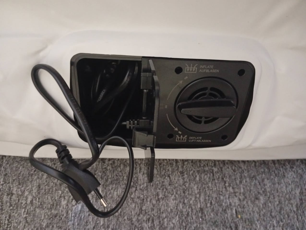 دوشك هوا ارتفاع 50سم و طول190سم و عرض1متر و پمپ سعر60الف توصيل مجاني


**إذا كنت صاحب هذا الإعلان وتريد حذفه لأي سبب، رجاءا أرسل رسالة إلى الدعم الفني**