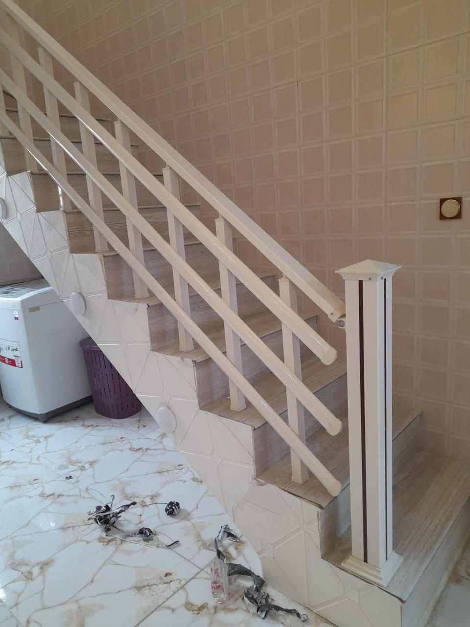 عمار الدليمي للزجاج والألمنيوم سعر المحجر الدائري ٣٥ الف سعر المحجر المربع ٥٨ سعر المحجر الجام ٥٨ ***********
