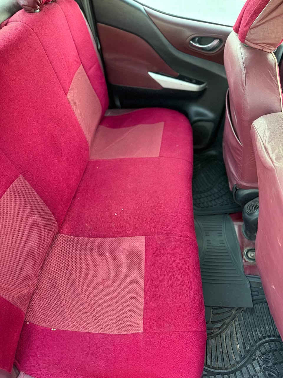 سلام عليكم للبيع نيسان نيفاره مديل 2017 سياره بيها قطعيتين صبغ بدون ضربة مكينه مكينه كير حداده تبريد شرط رقم جديد سنويه جديده بانزين منضومه غاز السعر 130

العنوان البصره معقل رقم الهاتف *********** البصرة, العراق
