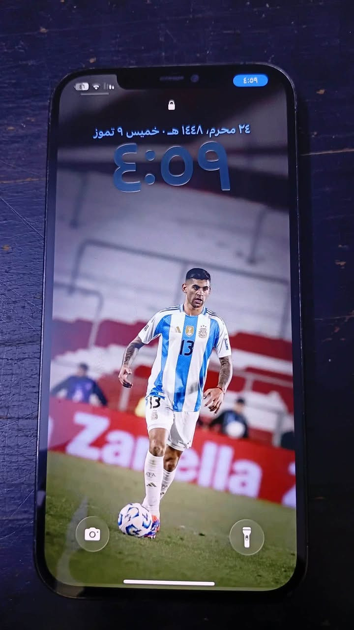ايفون 12pro max للبيع جهاز مبدل شاشه اصلية مبدل بطاريه فيس ايدي مايشتغل بي كسر بلضهر بسيط اوربي ذاكرة256 جهاز يخبل سعر350قفل واتساب ***********
